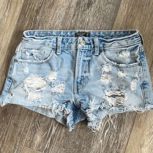 Abercrombie and fitch size 26 shorts.